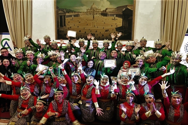 Paduan Suara Jakarta Youth Choir Berhasil Raih Lima Penghargaan di Roma